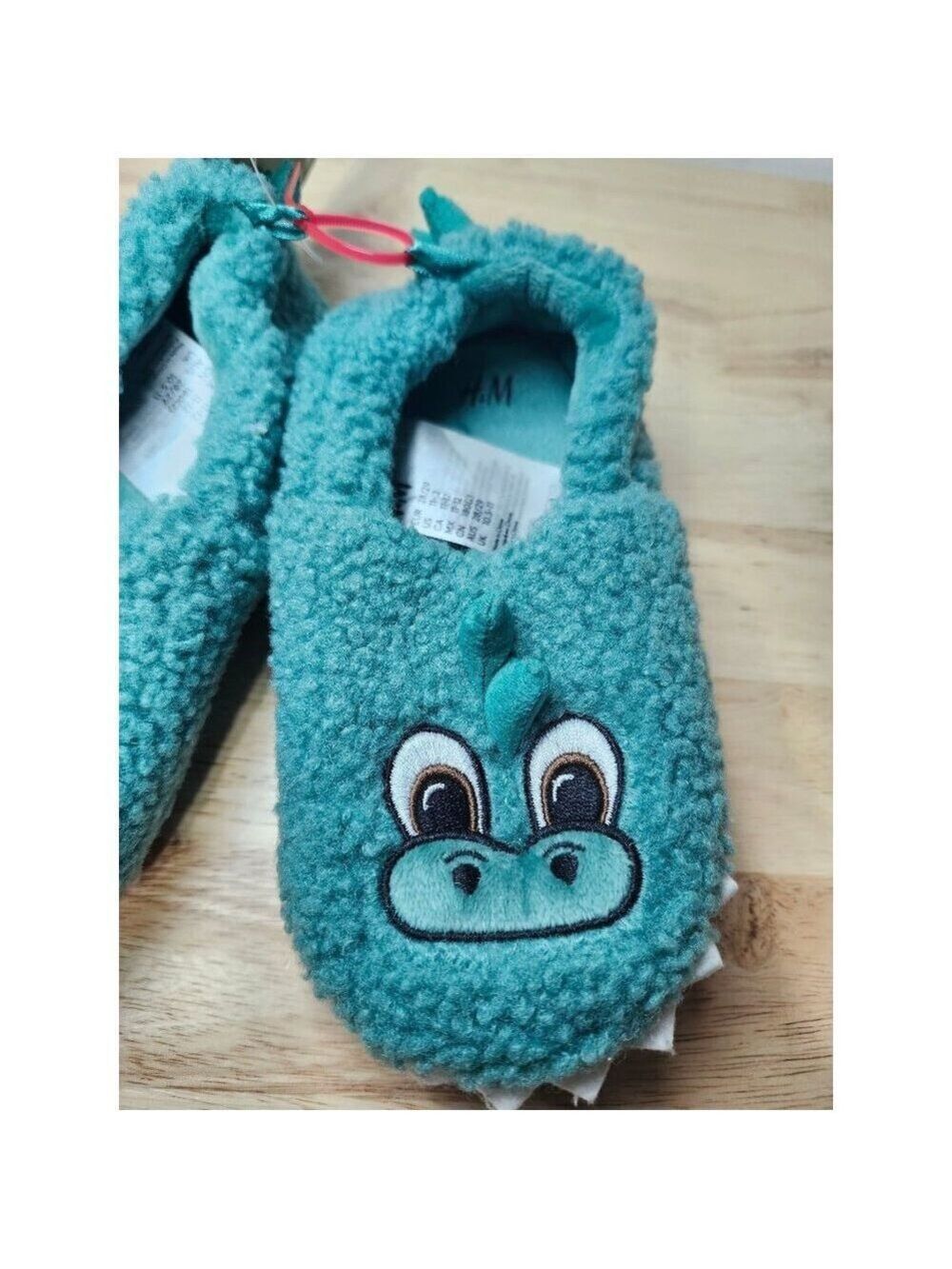 H&M dinosaur slipper Size US 11-12 kids